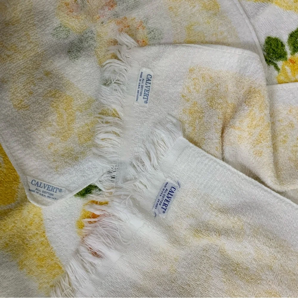Vintage floral bath towel set